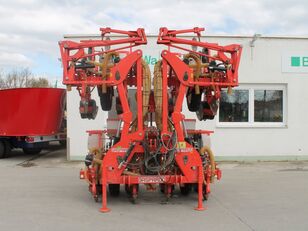 Maschio Manta 8 pneumatic precision seed drill