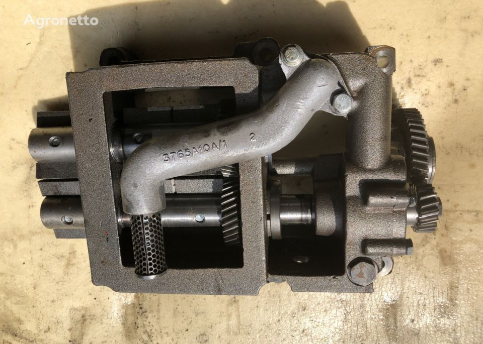 Perkins oil pump for wheel tractor