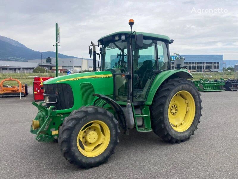 John Deere 6320 wheel tractor