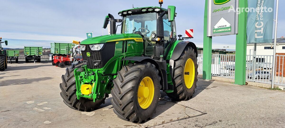 John Deere 6R 250 wheel tractor