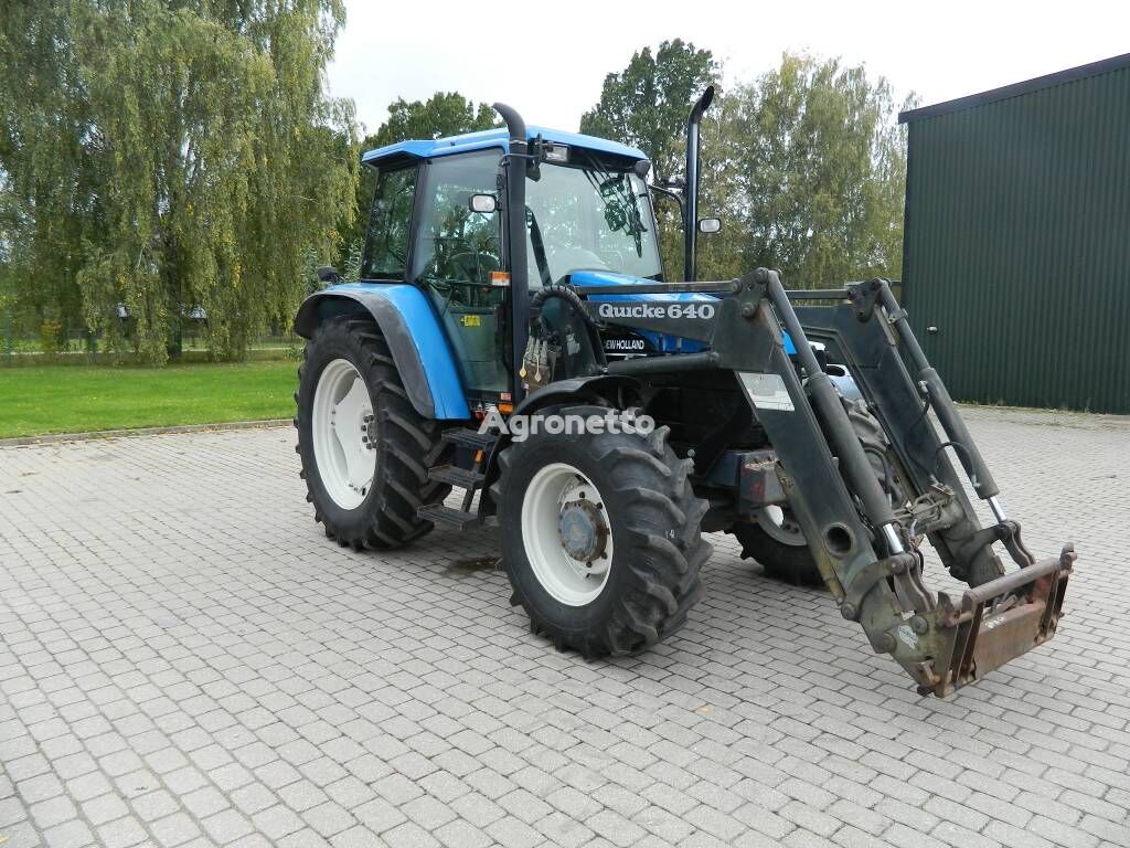 New Holland TS 100 wheel tractor